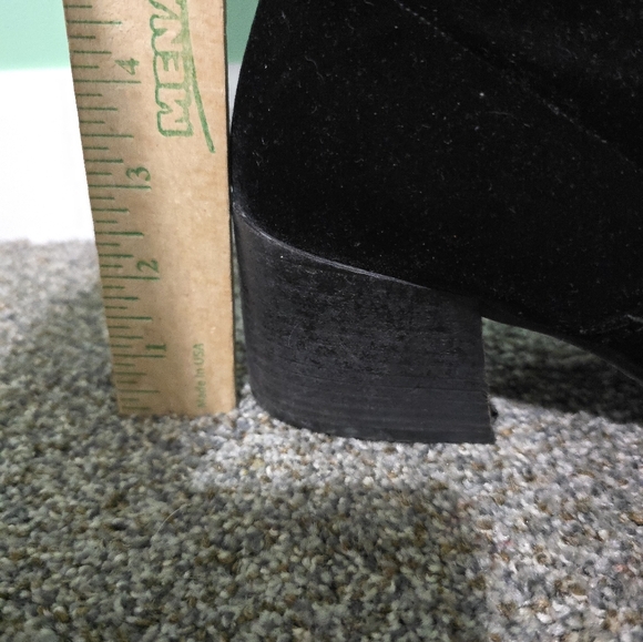 DKNY SUEDE CLASSIC PULL-ON HEELED BOOT FASHION NAPPA BLACK WOMENS 8 MED Spain - Picture 8 of 9